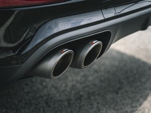 Akrapovič Tail pipe set (Carbon) voor Porsche Cayenne Turbo S-E-Hybrid / Coupé (536)